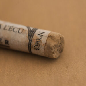 Sennelier Extra Soft tørrpastell – Bistre, ekstra myk og høypigmentert mørk brun pastellstift med gylne undertoner for kunst og tegning.