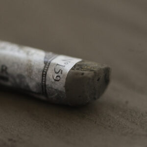 Sennelier Extra Soft Pastell Bronze Green Deep 159 – ekstra myk pastell i dyp bronsegrønn tone for skog og naturdetaljer.