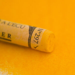 Cadmium Yellow Light 297 ekstra myk pastell til lysdetaljer, landskap og blomster.