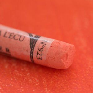 Sennelier Extra Soft tørrpastell Coral No 4, 923 i varm, middels korallrød tone med ekstra myk konsistens