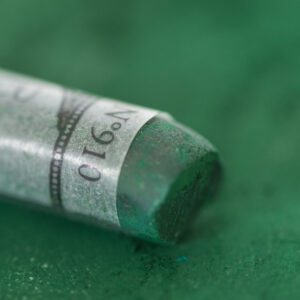Sennelier Extra soft pastel Forest Green No1, 910 i rik grønn tone med ekstra myk konsistens