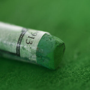 Sennelier Extra soft pastel Forest Green No4, 913 i naturlig, balansert grønn tone med ekstra myk konsistens