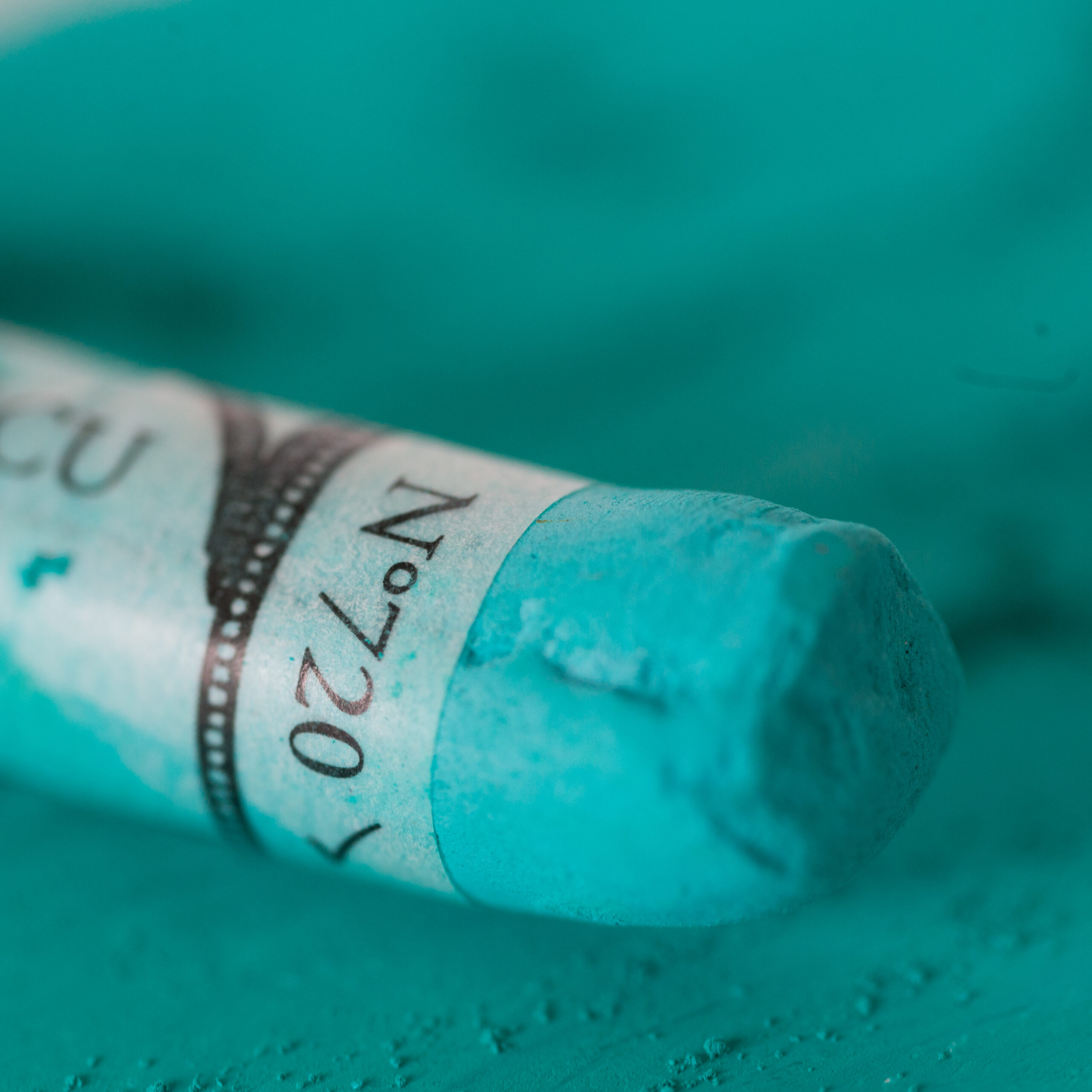 Sennelier Extra soft pastel Turquoise Green No1 720 i lys, frisk blågrønn tone med ekstra myk konsistens