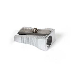 Blyantspisser i børstet aluminium med skrublader for jevn spissing av blyanter.