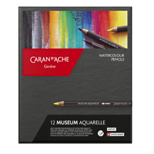 Caran d’Ache Museum Aquarelle 12 stk FSC akvarellblyanter i metallskrin